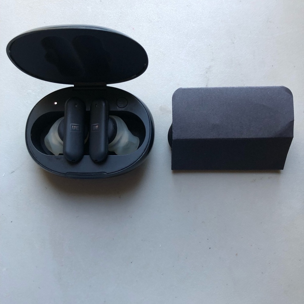 Ultimate Ears Fit Wireless Earbuds